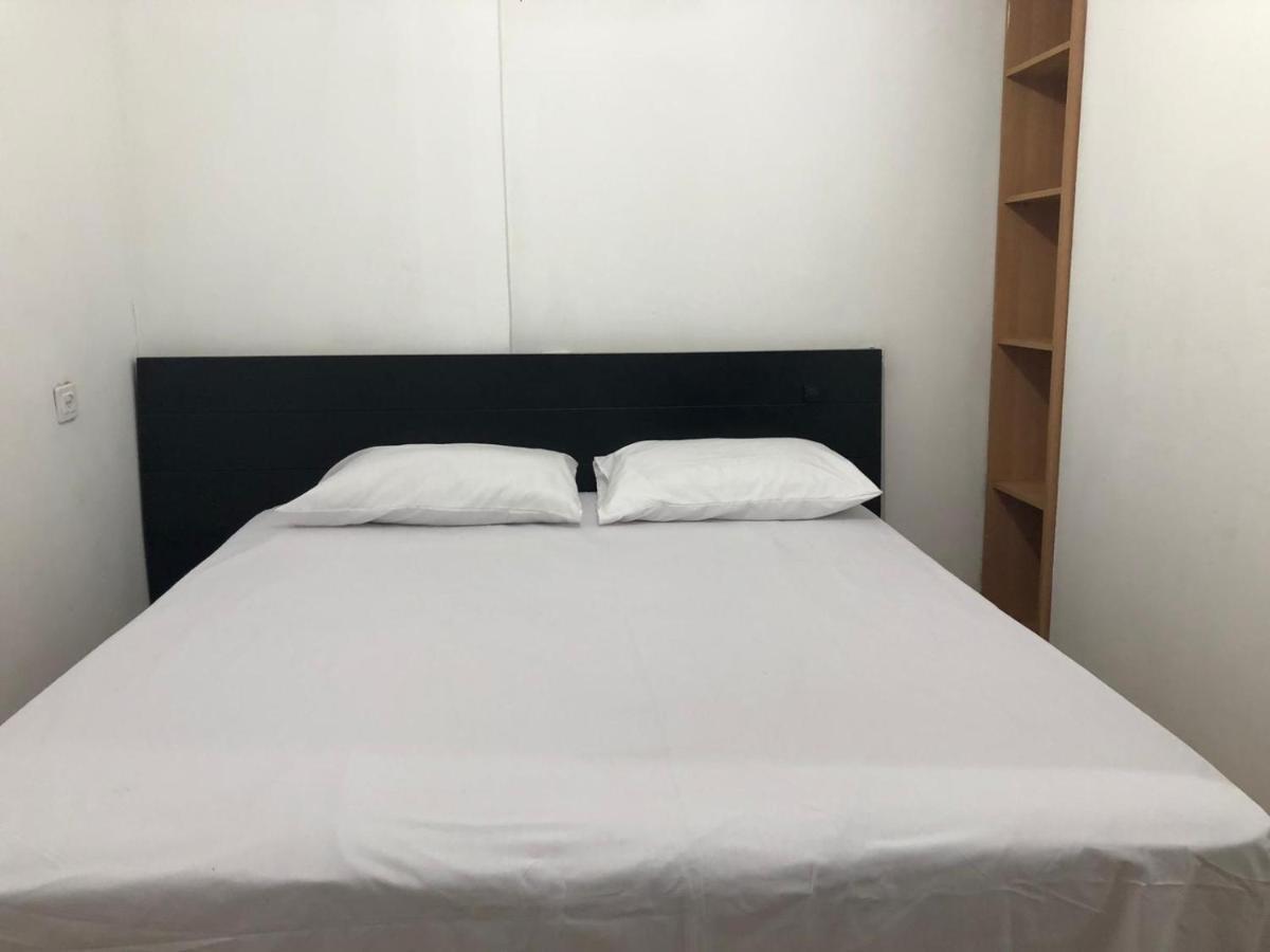 Star Guest- House Hotell Or Yehuda Exteriör bild