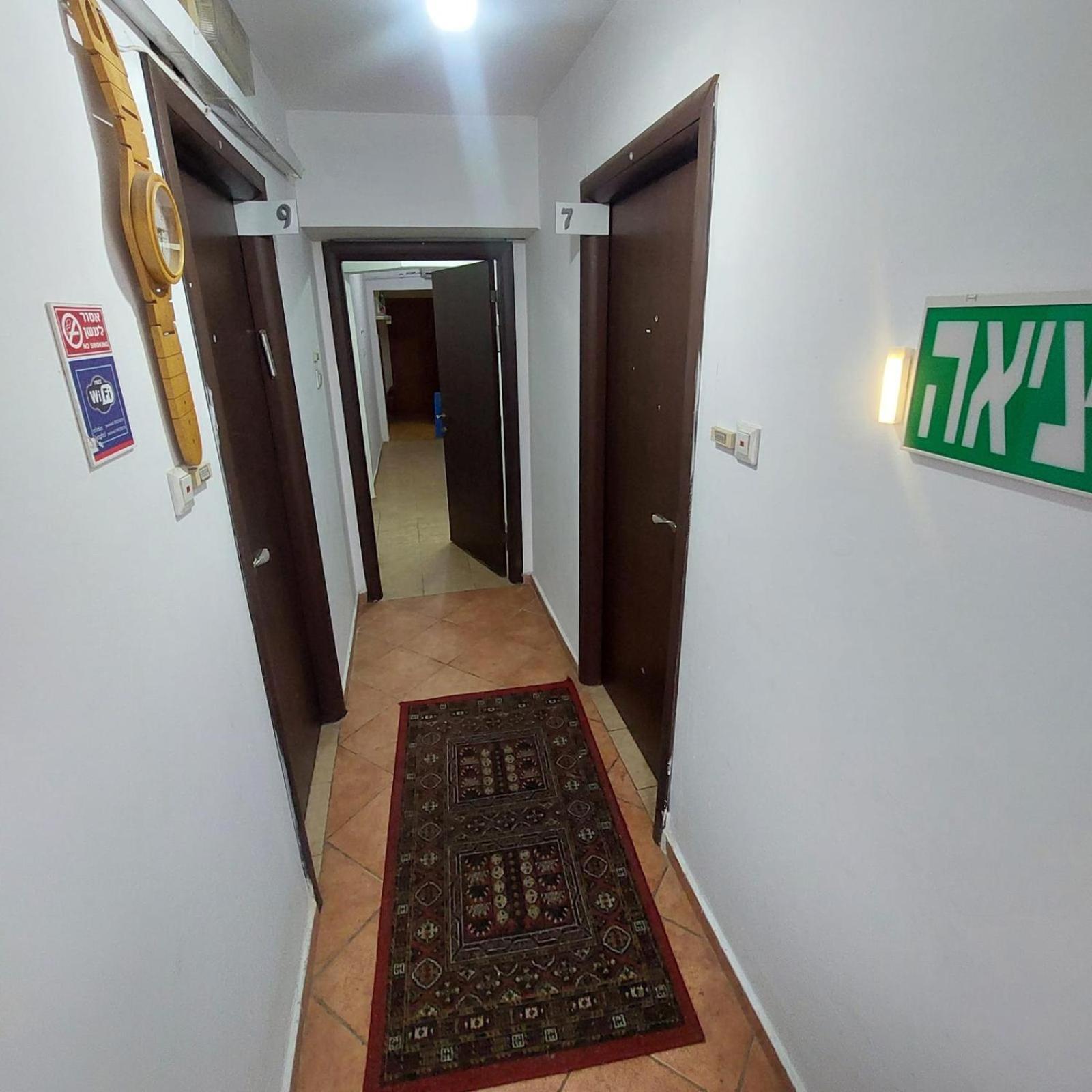 Star Guest- House Hotell Or Yehuda Exteriör bild